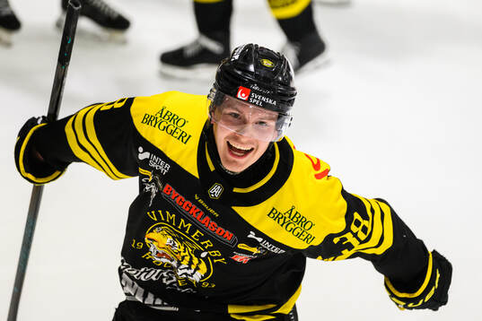 Vimmerbys Eddie Levin jublar