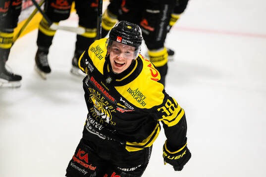 Vimmerbys Eddie Levin jublar