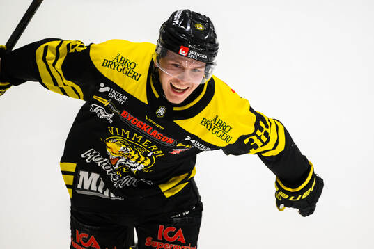 Vimmerbys Eddie Levin jublar