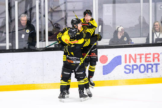 Vimmerbys Eddie Levin jublar