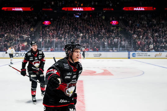 Malmö Redhawks Lassi Thomson jublar