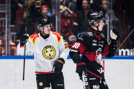 Brynäs Jakob Silfverberg jublar