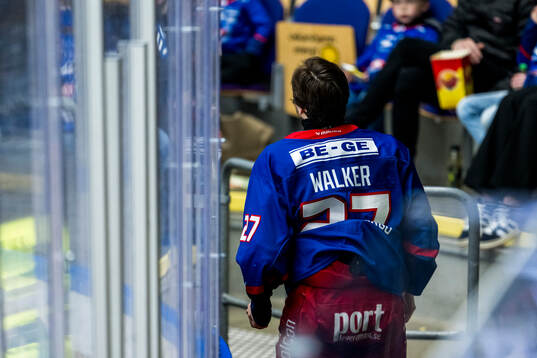 Oskarshamns Nolan Walker lämnar