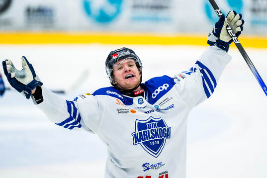 Karlskogas Hampus Plato jublar