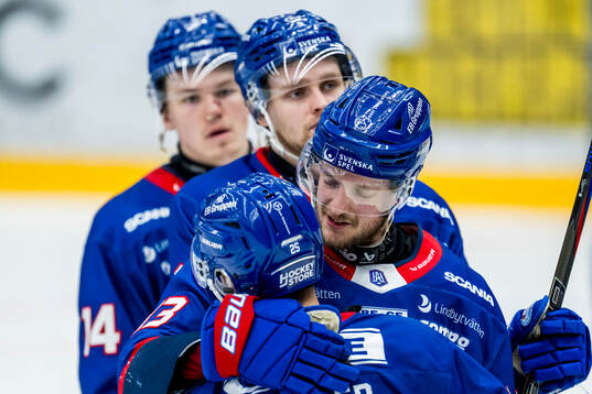 Oskarshamns Carter Camper och Rasmus Bengtsson deppar