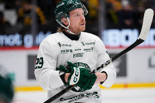 Färjestads Oskar Steen