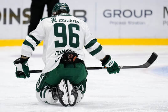 Färjestads David Tomasek deppar