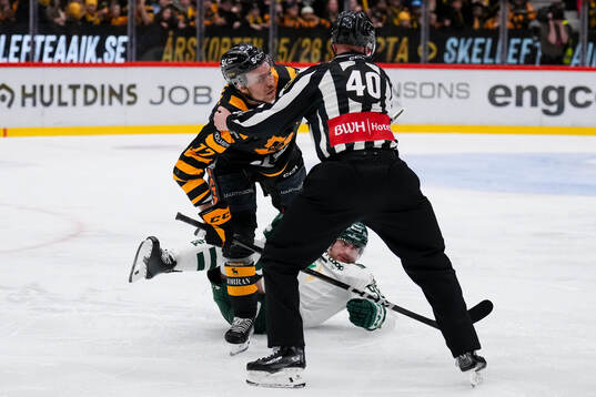 under kvartsfinal fyra i SHL mellan Skellefteå och