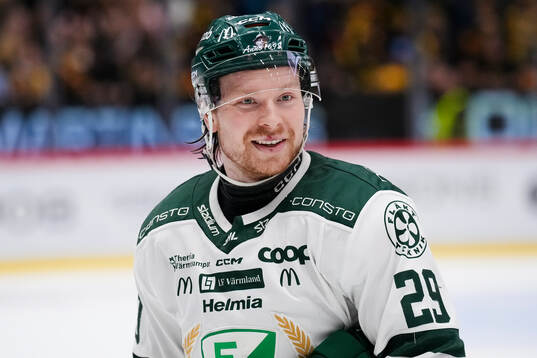 Färjestads Oskar Steen
