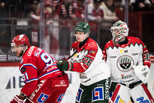 Timrås Magnus Pääjärvi och Frölundas Isac Heens