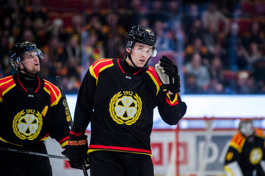 Brynäs Theo Lindstein deppar