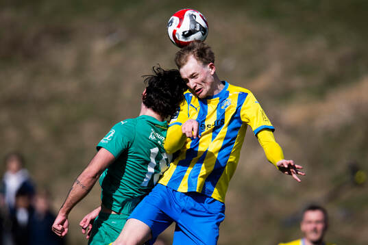 Eskilsminnes Henrik Norrby i nickduellen mot Ljungskile SKs