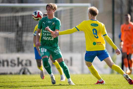 Ljungskile SKs Lukas Lindholm Corner och Eskilsminnes