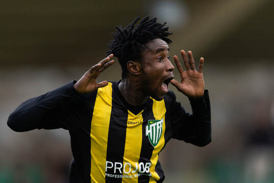 Hammarby TFFs Odera Samuel Onuchukwu Adindu jublar