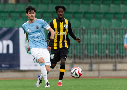 Gefles Kevin Persson oich Hammarby TFFs Odera Samuel