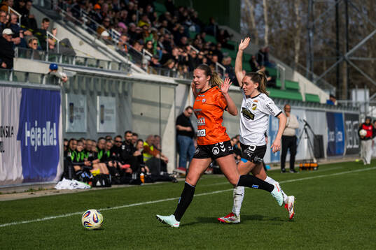 Kristianstads Mathilde Janzen och Häckens Elin Rubensson