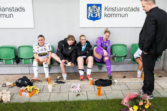 Häckens spelare deppar