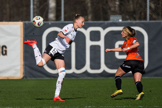 Häckens Stine Sandbech