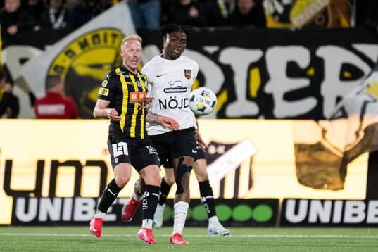 Häckens Mikkel Rygaard Jensen och Brommapojkarnas Ezekiel