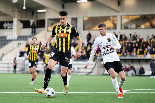Häckens Srdjan Hrstic och Brommapojkarnas Frederik
