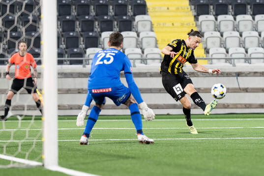 Häckens Amor Layouni gör 2-0