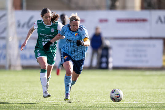 Alingsås Johanna Barth och Djurgårdens Therese Åsland