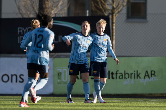 Djurgårdens Mimmi Larsson jublar