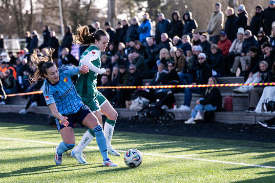 Djurgårdens Lucia Duras och Alingsås Alma Öberg