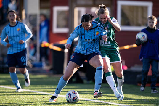 Djurgårdens Camille Ashe och Alingsås Karin Lundin