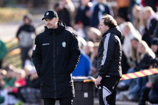 Alingsås tränare Peo Häggström deppar