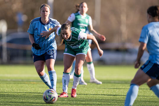 Djurgårdens Therese Åsland och Alingsås Isabella