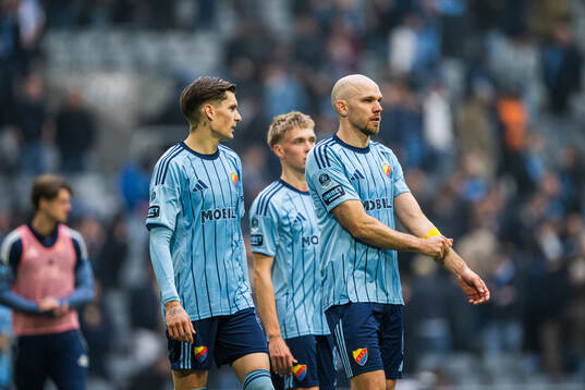 Djurgårdens Nino Zugelj och Marcus Danielson deppar