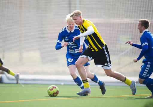 IFK Hässleholms Hampus Frick Salheden i matchen mellan IFK