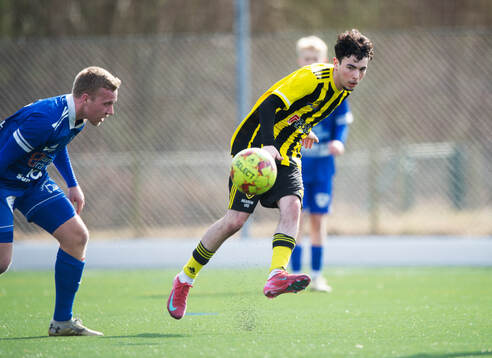 IFK Hässleholms Albion Dibrani i matchen mellan IFK