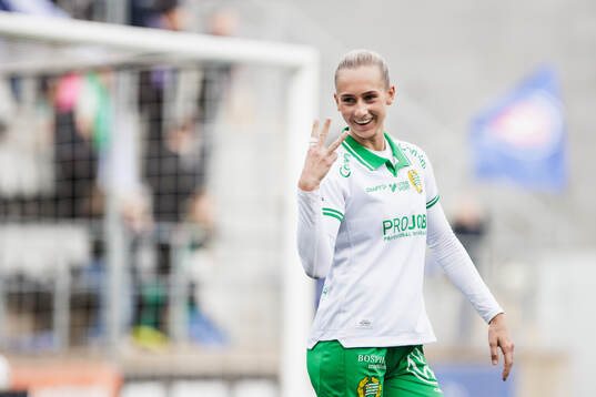 Hammarbys Ellen Wangerheim jublar