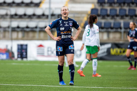 Linköpings Noor Eckhoff deppar