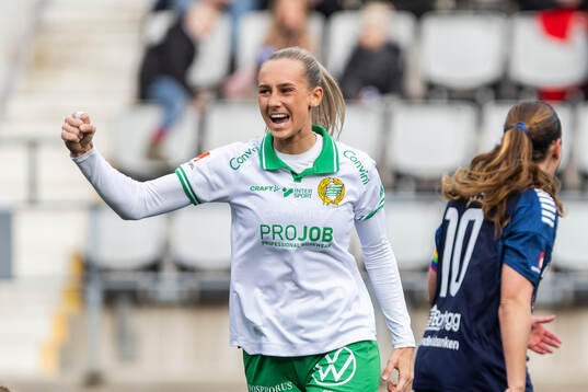 Hammarbys Ellen Wangerheim jublar