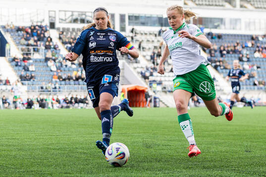 Linköpings Emma Lennartsson och Hammarbys Julie Blakstad