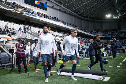 Malmö FFs Isaac Kiese Thelin och Jens Stryger Larsen