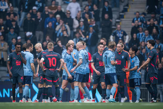 Djurgårdens Rasmus Schuller och Malmö FFs Arnor Sigurdsson