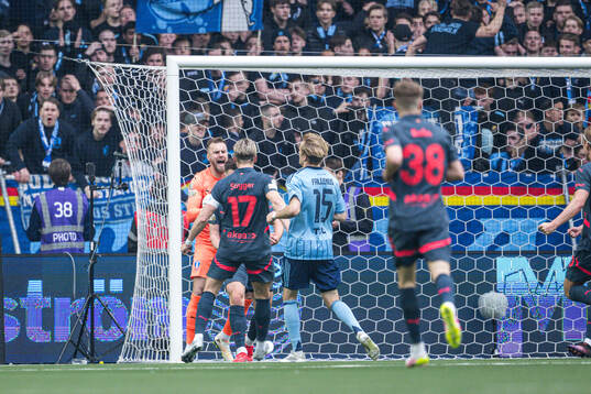 Malmö FFs Ricardo Friedrich jublar