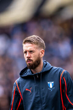 Malmö FFs Pontus Jansson vid line up