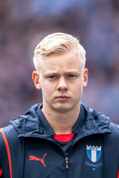 Malmö FFs Otto Rosengren vid line up