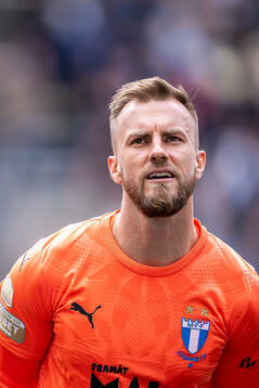 Malmö FFs målvakt Ricardo Schuck Friedrich vid line up