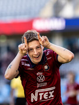 Örgrytes Anton Andreasson jublar