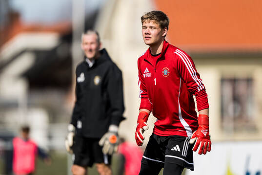 Ängelholms målvakt Lukas Bornandersson deppar