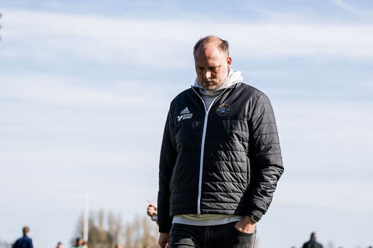 Ängelholms tränare Andreas Granqvist deppar