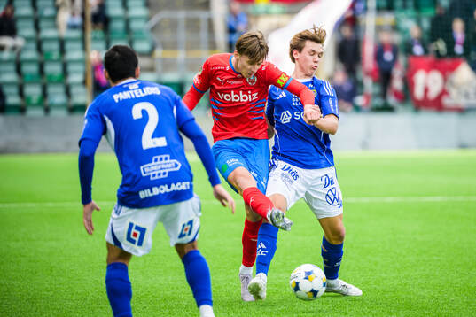 Helsingborgs Lukas Kjellnäs och GIF Sundsvalls Marcelo
