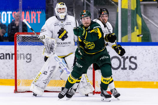 Björklövens Erik Andersson gör 3-2 målet