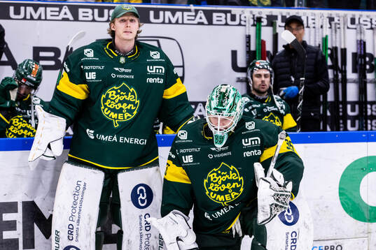 Björklövens målvakt Melwin Asp Cassåsen och målvakt